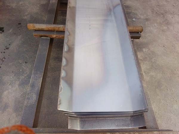 止水钢板制作材料及主要机具